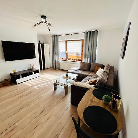 Appartement Apartament Kolejowa 7 à Nowy Targ Extérieur photo