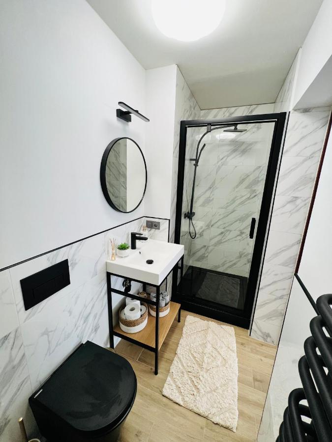 Appartement Apartament Kolejowa 7 à Nowy Targ Extérieur photo